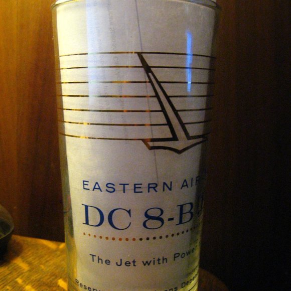 ✈️ Eastern Air Lines Vintage 1950's DC 8-B Cocktail Glass - Picture 2 of 10